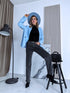 Oversize švarkas su juodomis rankovių sagomis - SOFT BLUE